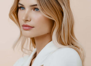 "Get Plump, Beautiful Lips in Just 15 Steps with This Relaxing Lip Massage Technique!"